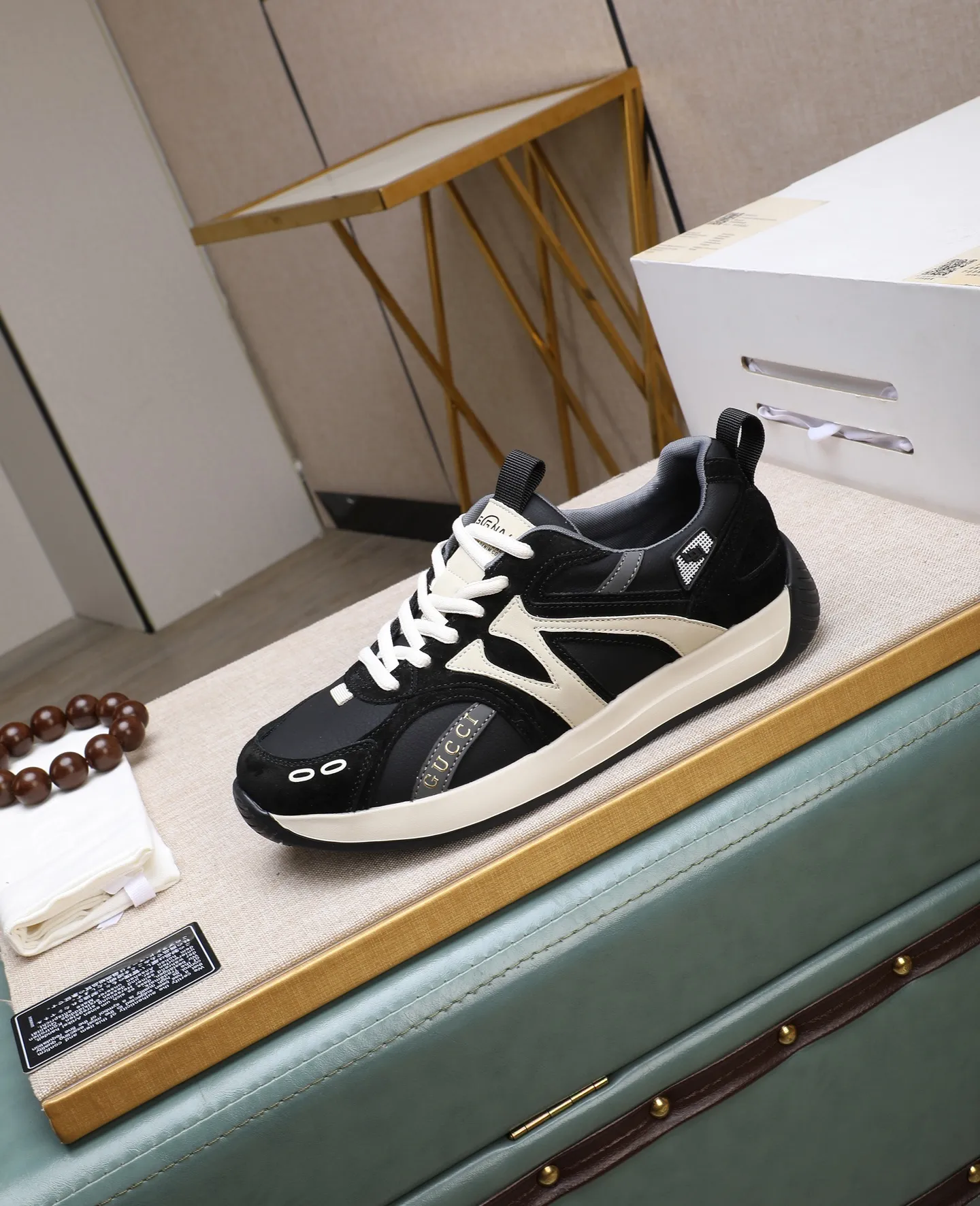 Men's men's shoes 💰440 GUCCI🔍🔍The latest model is on sale at the same time at the counter. Original calfskin imported from Italy, genuine leather lining, (high-end, noble, and classy) with exquisite workmanship. Sole: Original sole provided by the original factory, ⚠Exclusive double-layer movable molded sole super comfortable⚠, real shot 🎬The real thing is better🔍🔍"High quality·Follow the order" Code number 38-44